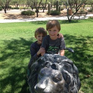 Meet your Posher, Charles